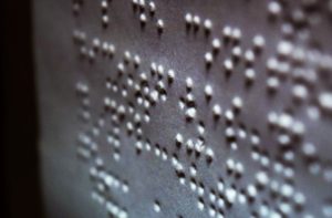 2017-12-21 Cartaz e braille