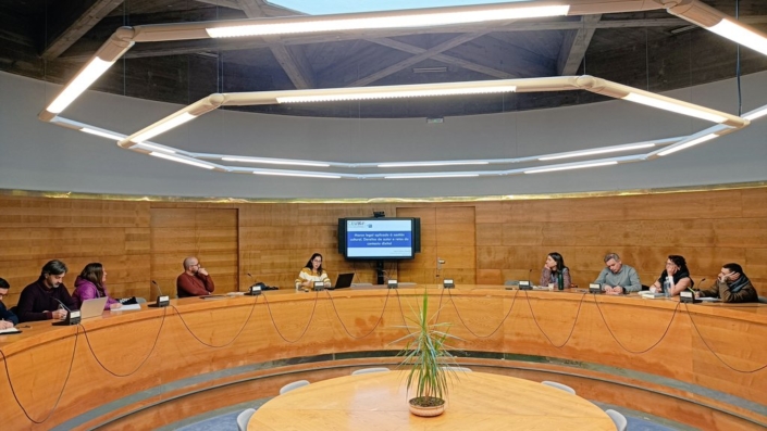 Sesión celebrada na sala circular do Auditorio de Galicia, coa avogada Marta Suárez-Mansilla, quen falou de dereitos de autor no contexto dixital, entre outras cuestións relacionadas con lexislación e cultura